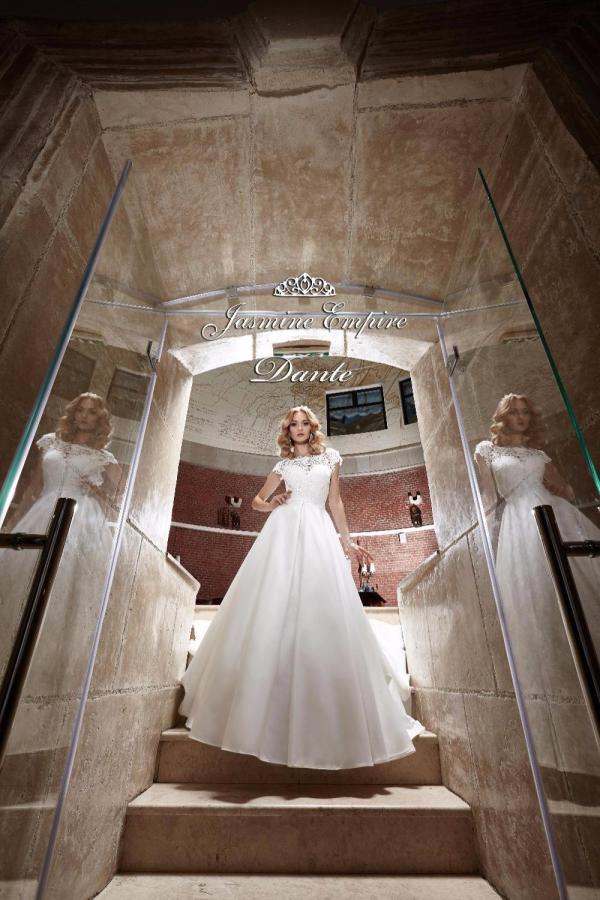 Свадебное платье #396